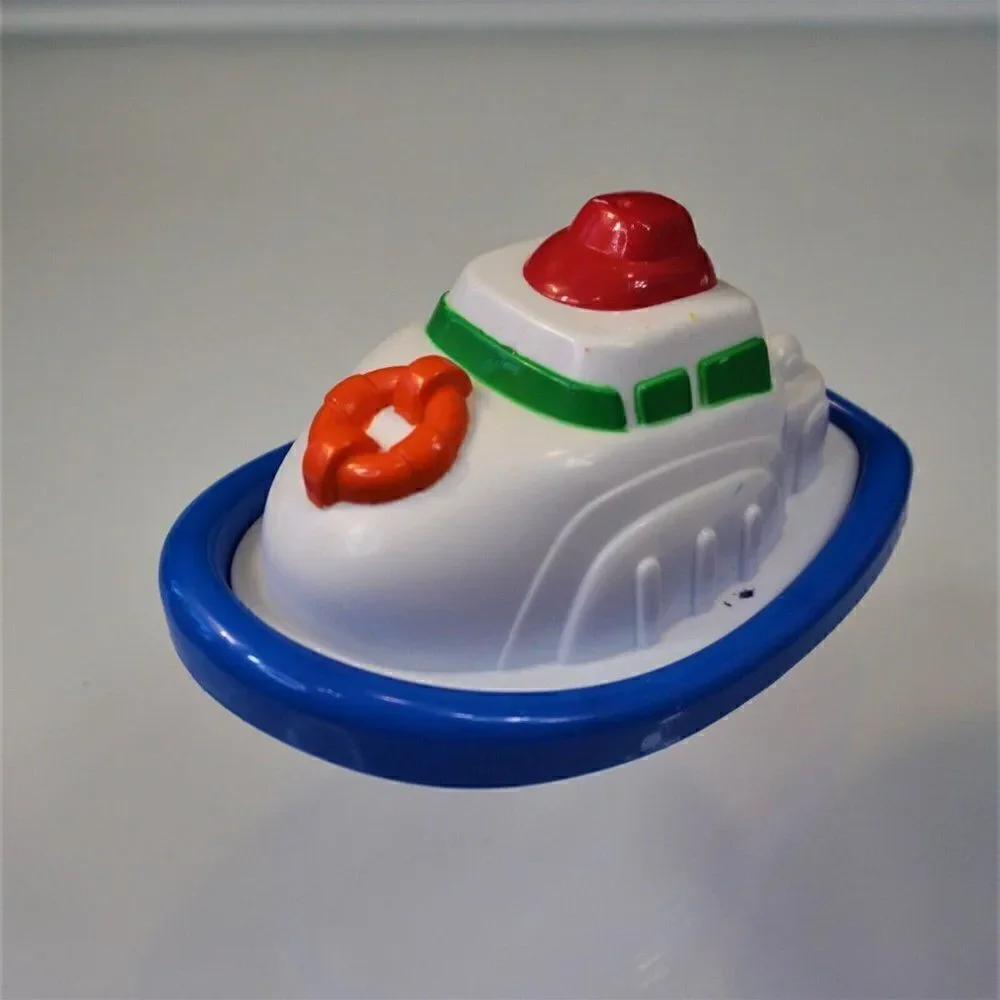 Fisher Price Baby Bath Pool Toy Small Boat Toddlers Plastic Toy